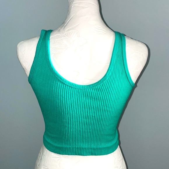 Urban Outfitters Out From Under Drew Cropped Tank - Picture 2 of 2